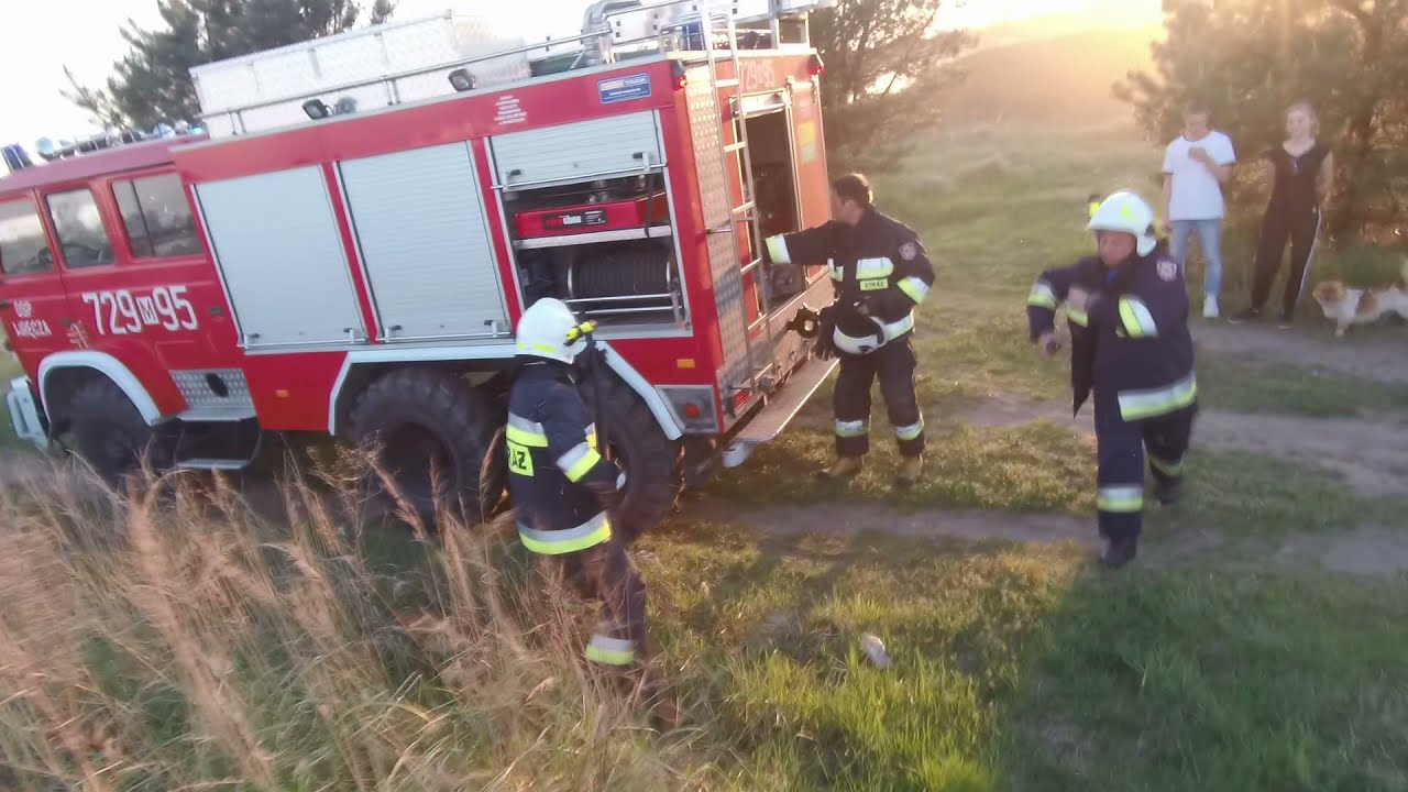 OSP Wręcza - Alarmowo do pożaru trawy i odpadów