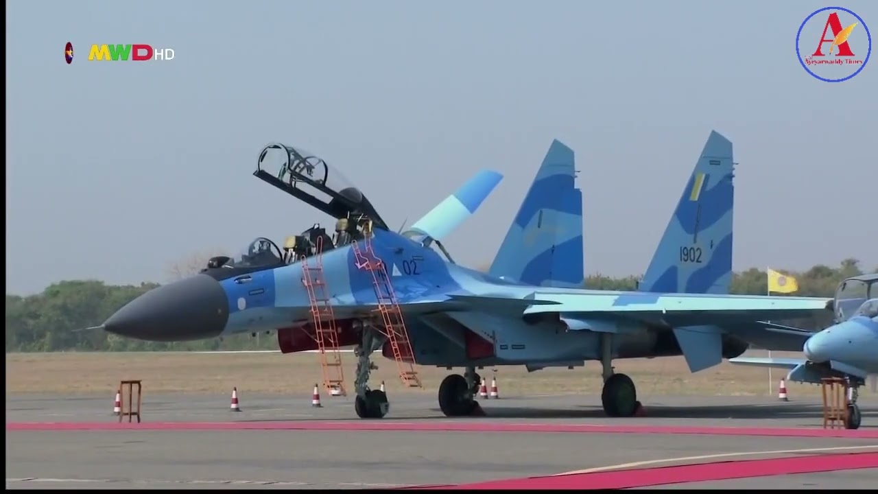 စစ်ခေါင်းဆောင်က SU-30 အပါ ပျက်ကျလေယာဉ် နံပတ်တို့ဖြင့် ပြင်ထားတဲ့လေယာဉ်များကို ခြိမ်းခြောက်ထုတ်ပြ