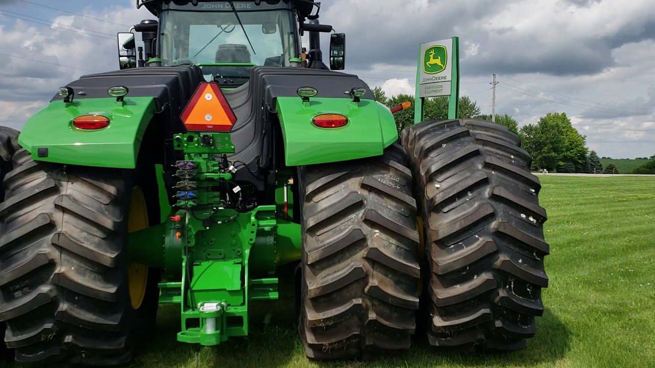 Осмотр тракторов Deere 6R и 9R