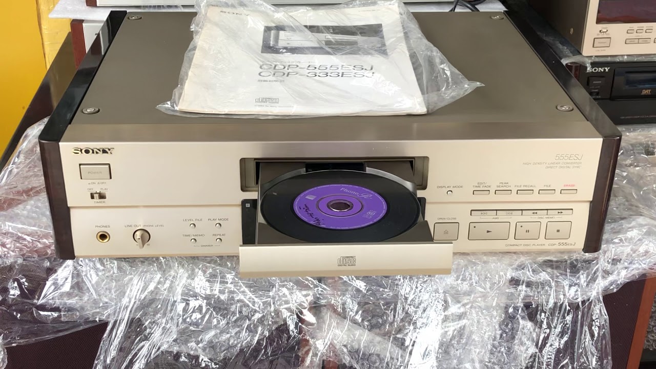 CD SONY 555EsJ