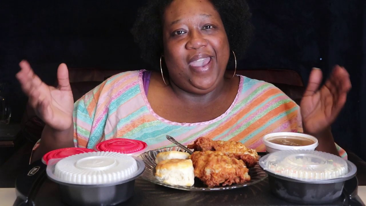 KFC MUKBANG ( Fried Chicken Mashed Potatoes Mac&Cheese Corn Cole Slaw and Biscuits)