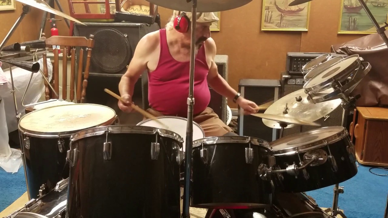 Art Scaltrito Drummer For Hire 610-272-4090 arsgrouplp@aol.com