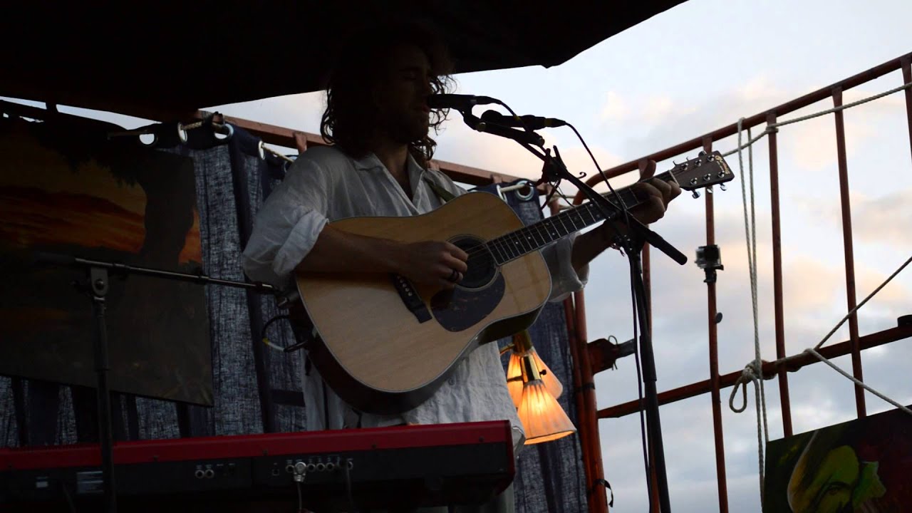 Matt Corby - Fire and Thunder (NEW SONG) // Secret Garden Show Borlänge, July 27 2013