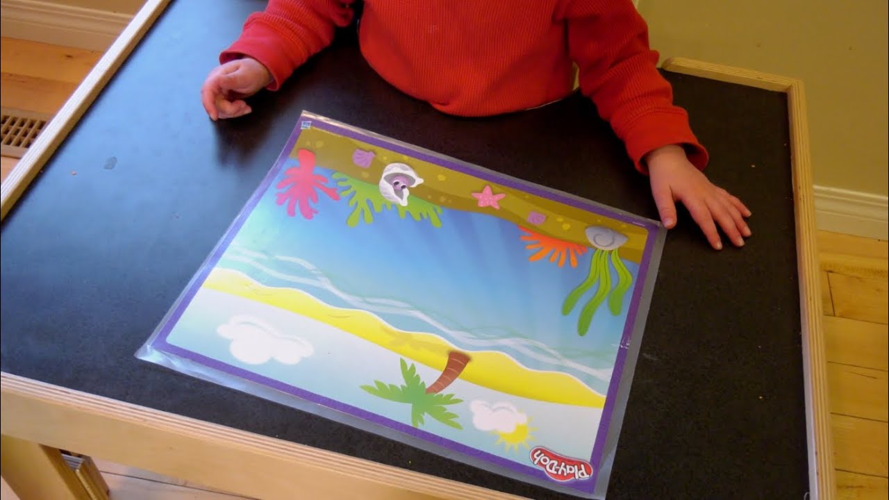 Some Ontario parents say their daycares are warning they want out of the $10/day childcare plan