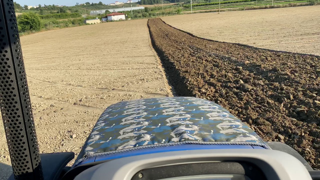 AYNI TARLADA İKİ FARKLI SÜRÜM!!!! ÜNLÜ PULLUK 5’Lİ//NEW HOLLAND TT4.75