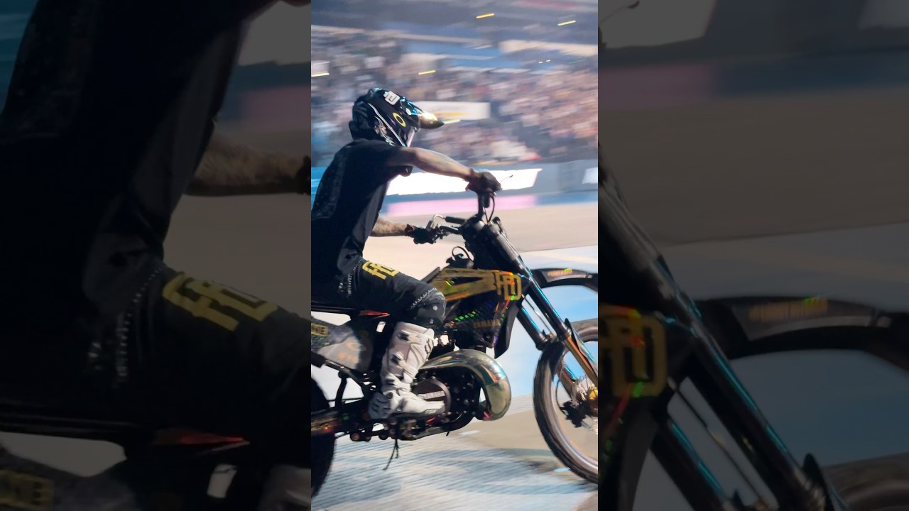 how do you even train this? 🤯 #mastersofdirt
