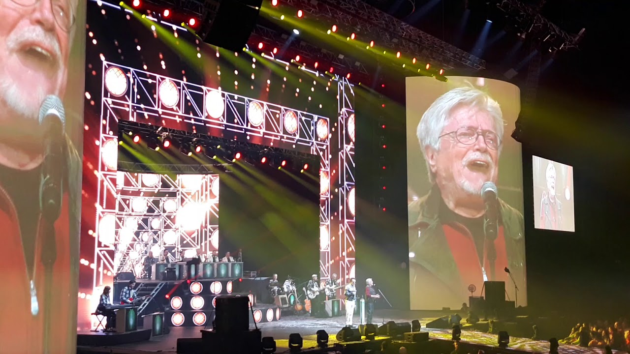 Fenyő Mikós - Szörényi Levente: Még fáj minden csók - Papp László Sportaréna 2019.12.27.