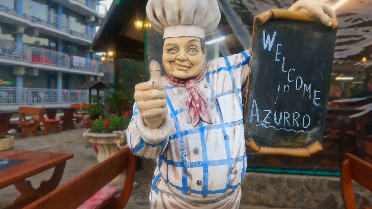 Sunny Beach , Bulgaria, evening walk and a meal at Azurro on 05/7/2022