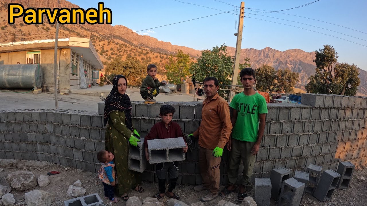 The process of building Yusuf and Parvaneh nomadic house