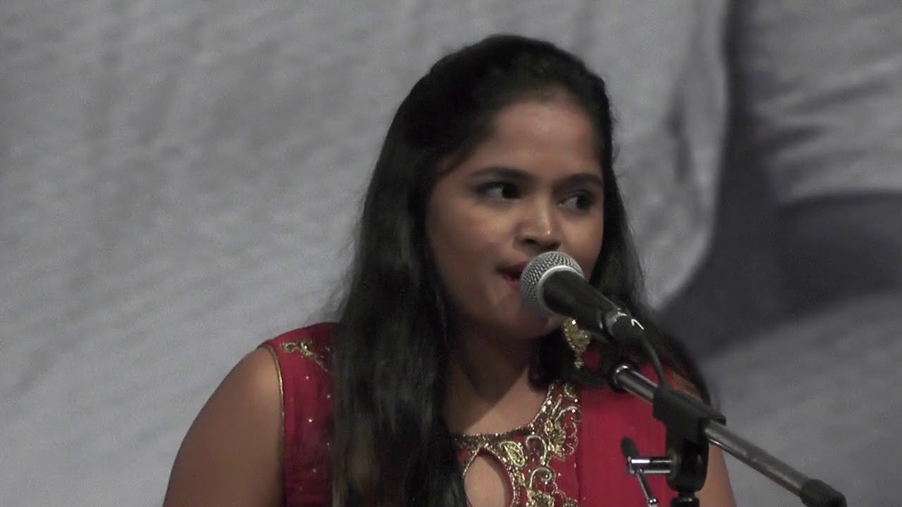 Raat Bhi Hai Kuchh Bhigi - Mujhe Jine Do - Jaidev - Sharayu Date -Humlog
