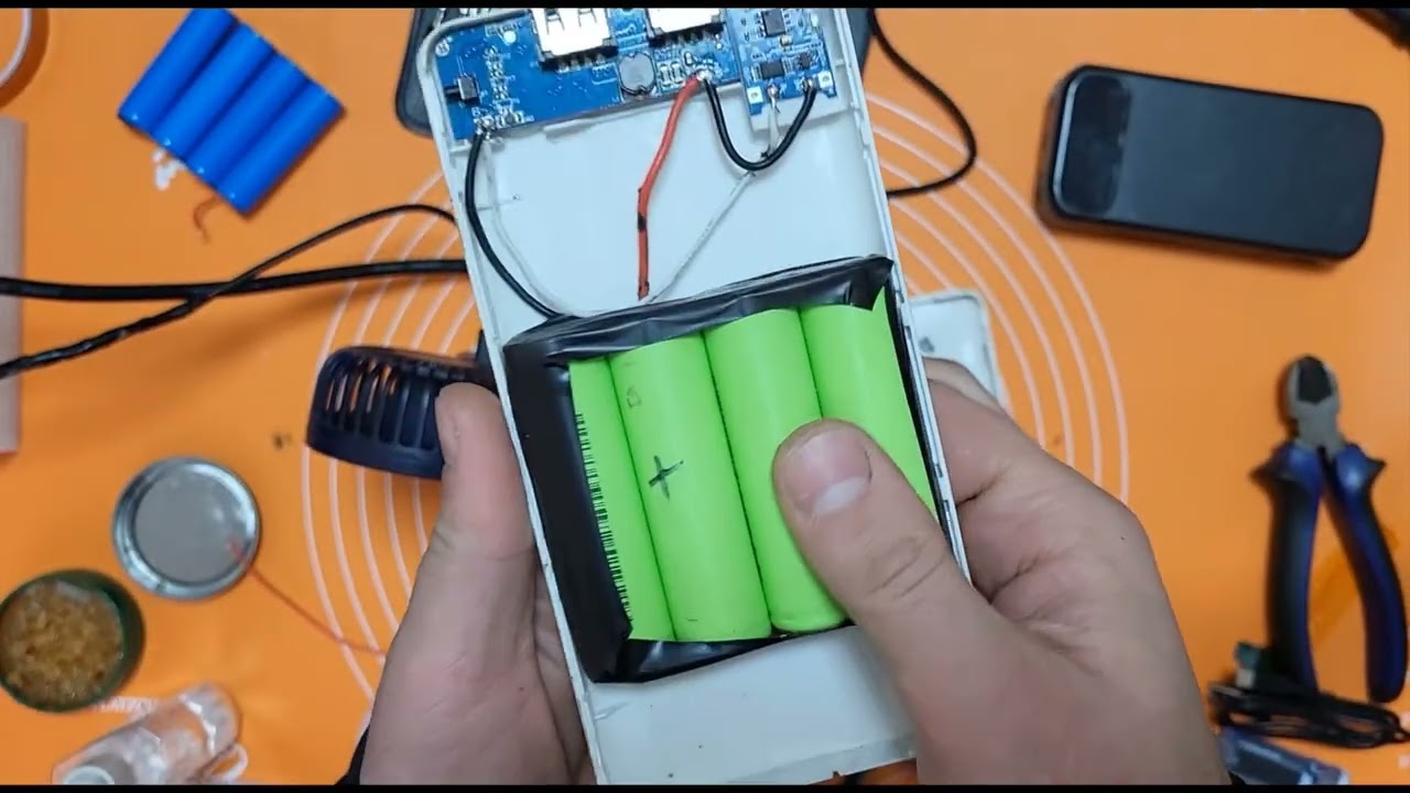 Перепаковка (бюджетний ремонт) Power bank на 12000 mAh з використанням 