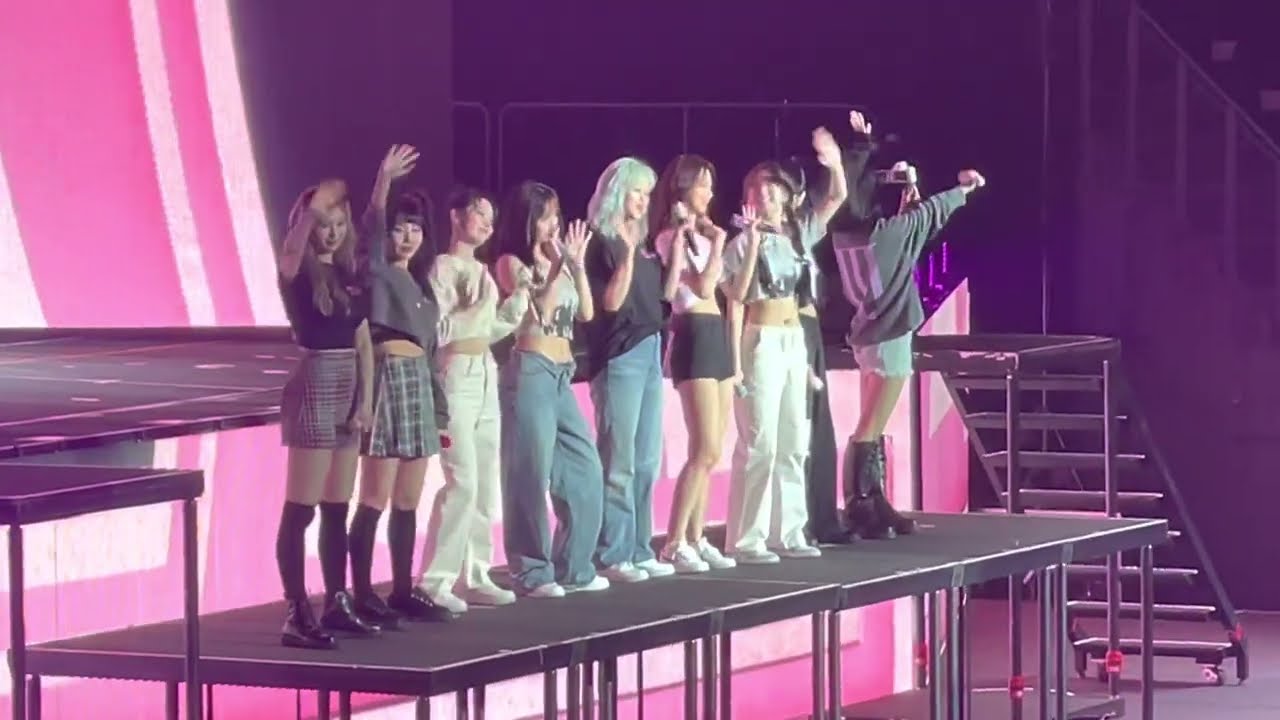 “One in a Million We are Twice Thank you”🥺🥺🥺(“III” World Tour, State Farm Arena, Atlanta 2/24/22)