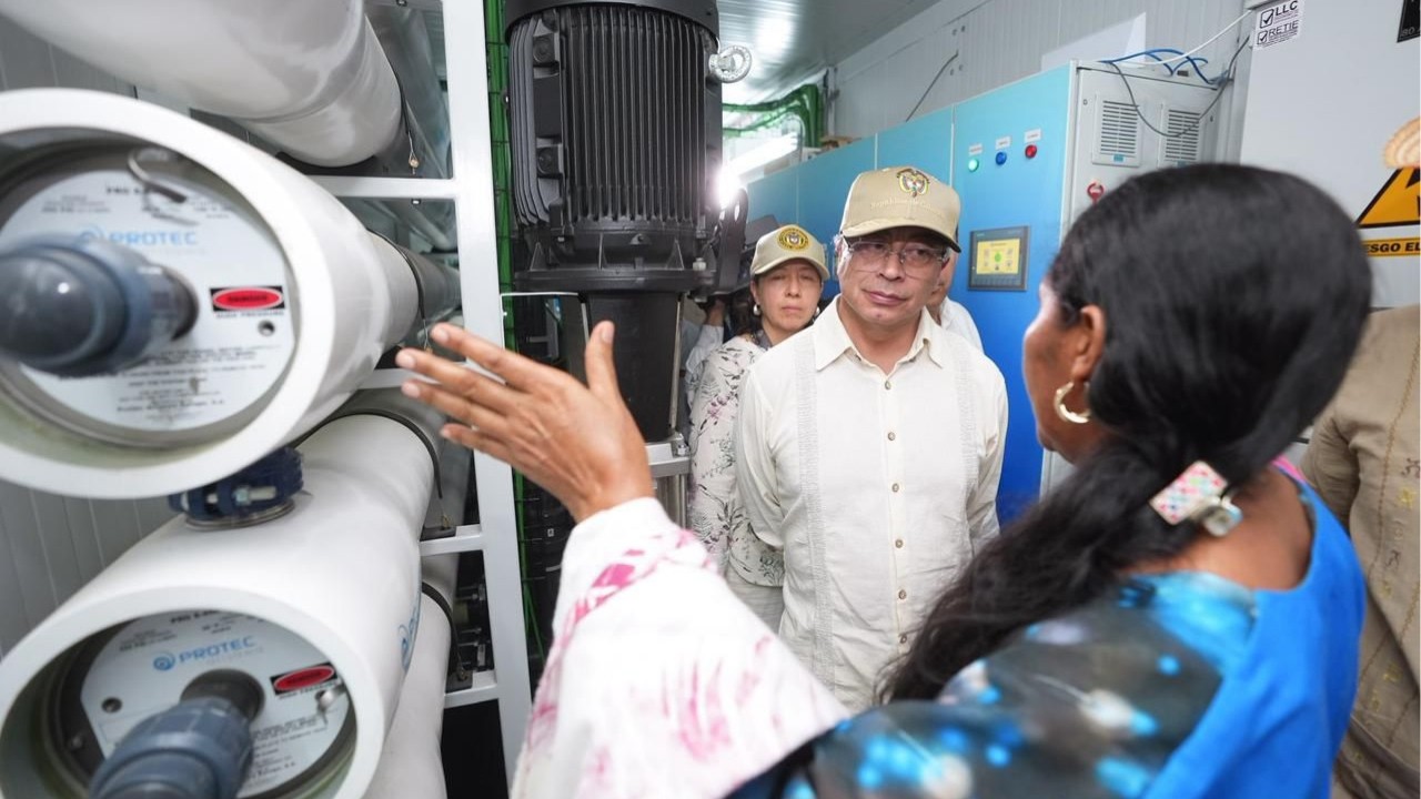 Entrega de la Planta Desalinizadora de Agua en la Comunidad Yotojoroin, en La Guajira