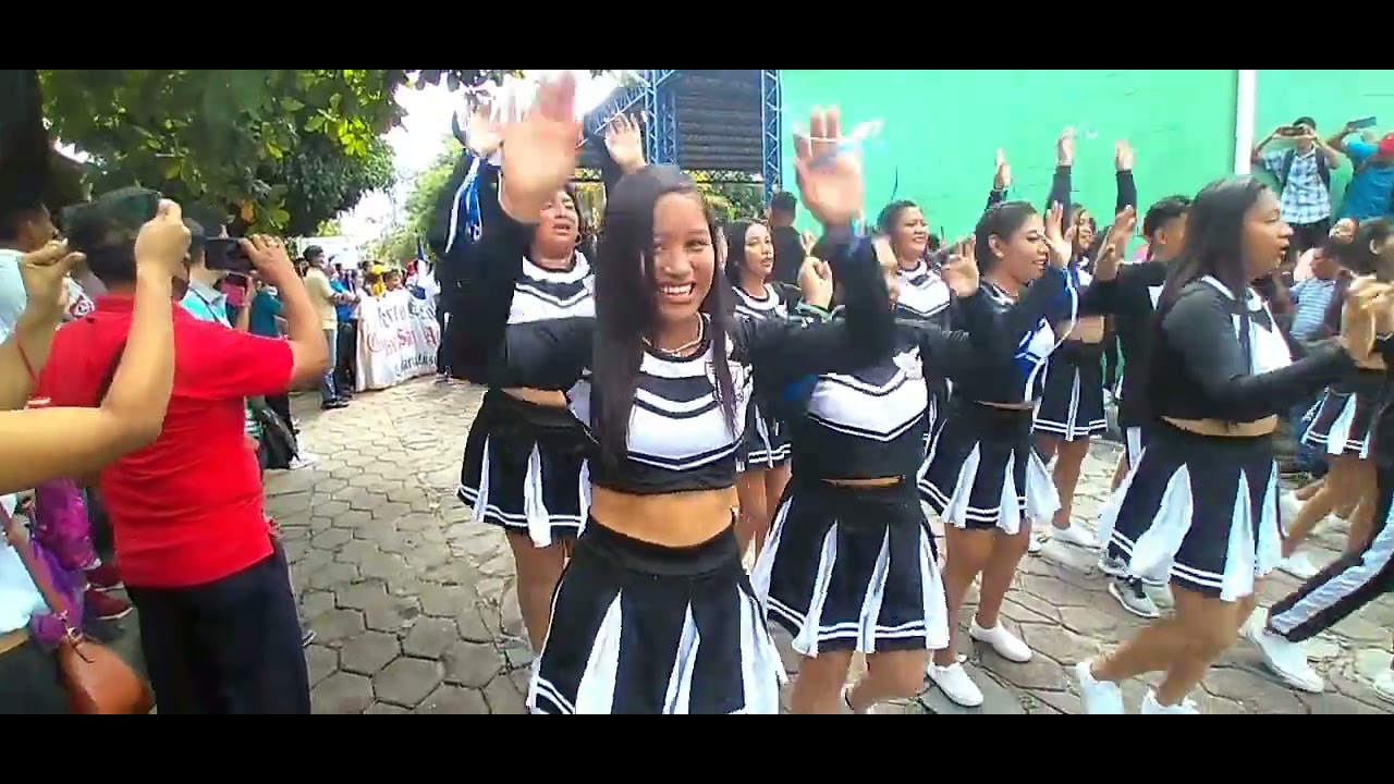 desfile 15 de septiembre  candelaria cuscatlan 2022