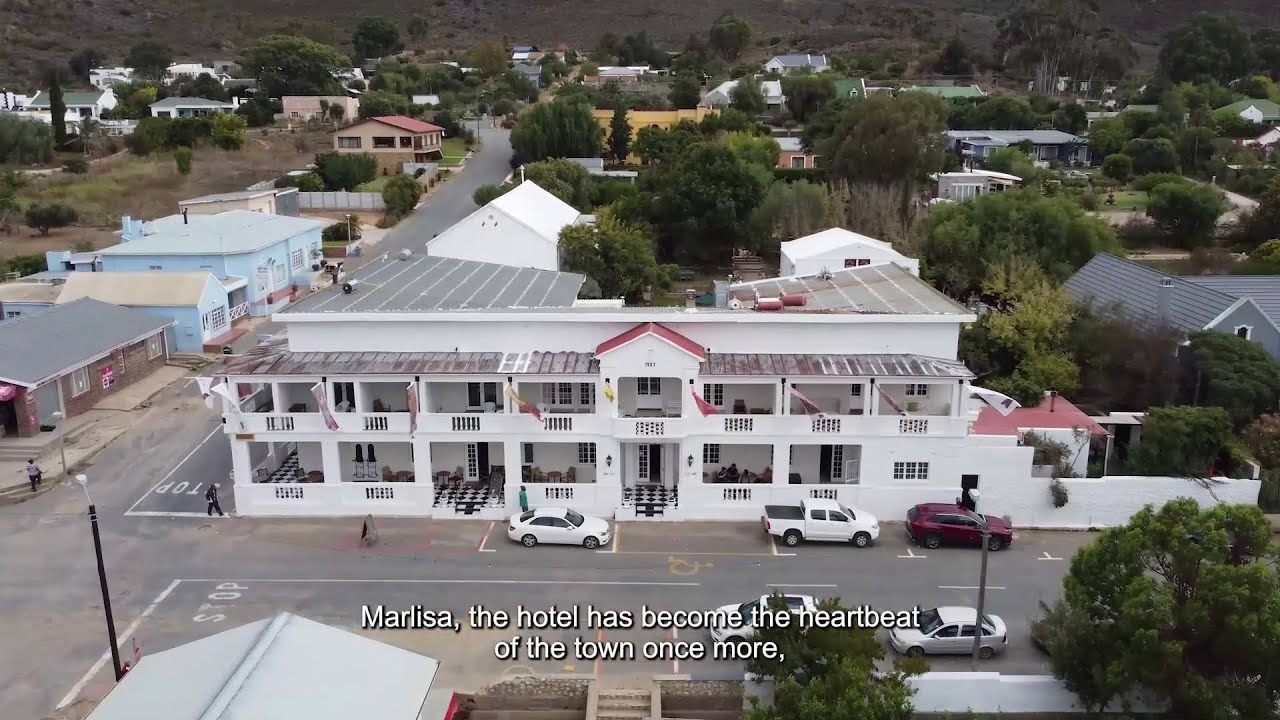 DEKAT: Karoo Art Hotel herleef.