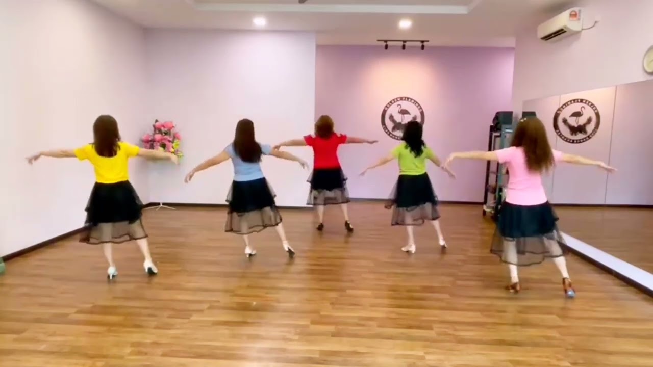 LOVERS ROAD ( 情侣路) LINE DANCE