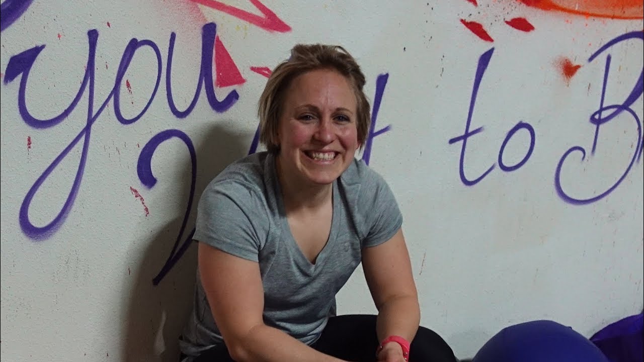 Spaan TV: Sam doet 200 burpees!