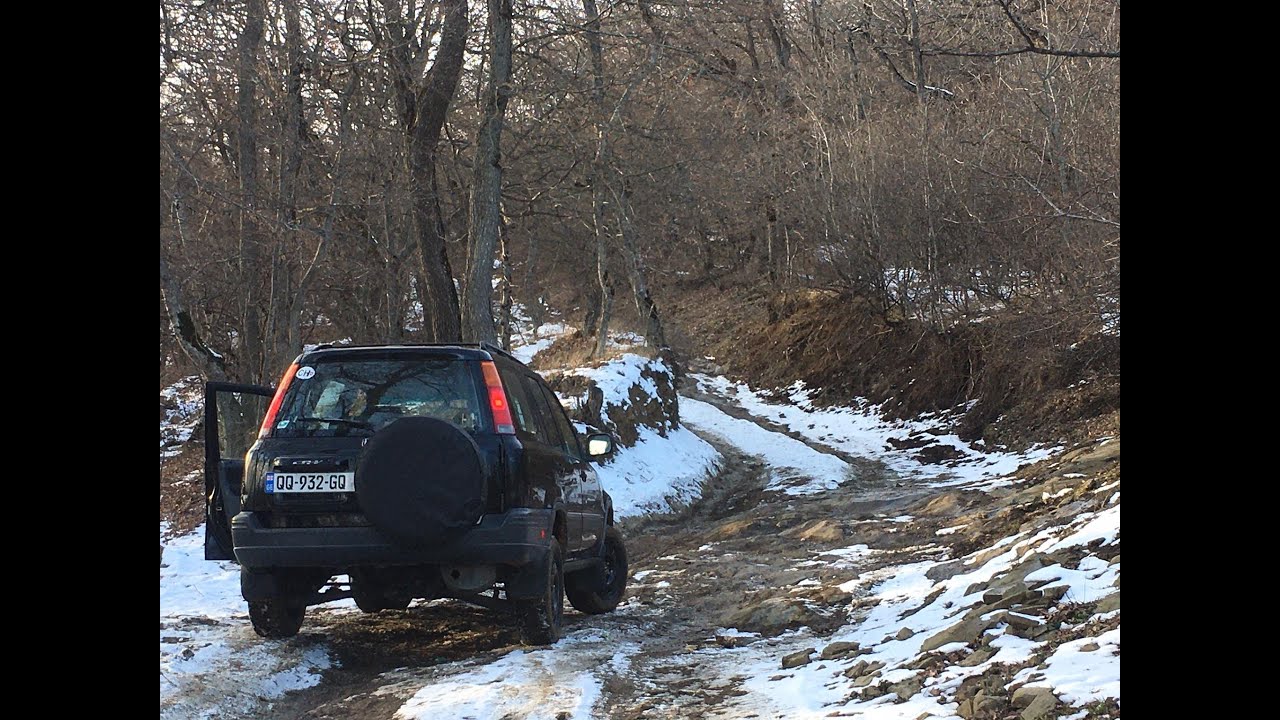 Honda CR-V rd1 offroading