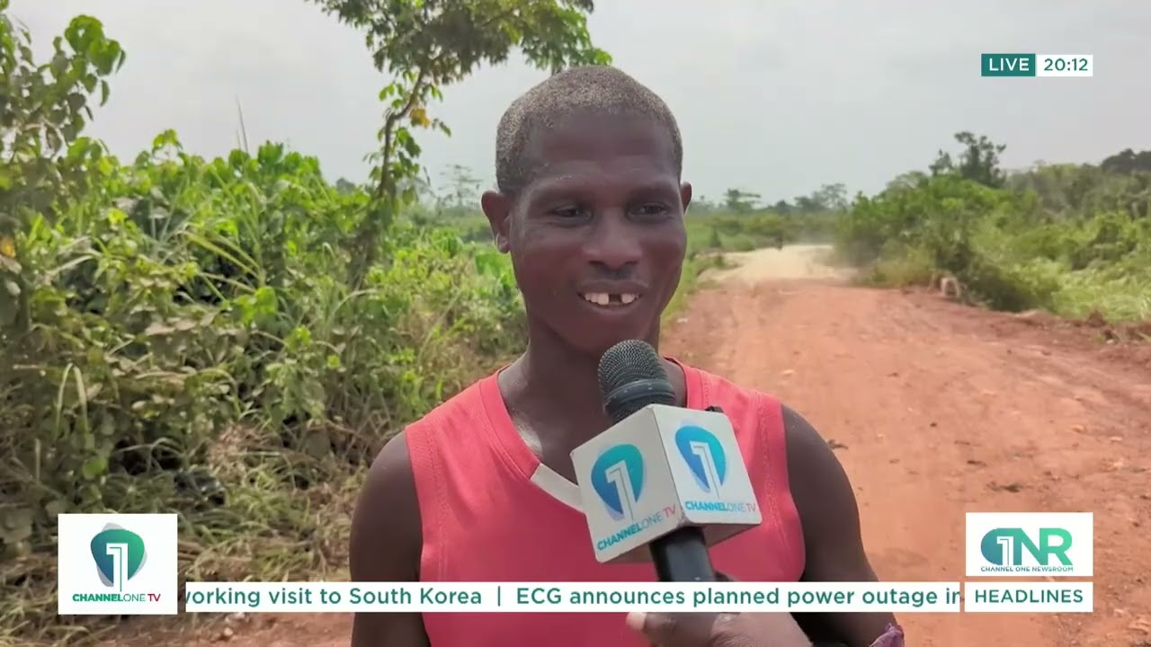 Residents Frustrated as Community Contributions Fail to Fix Poor Roads 🚧