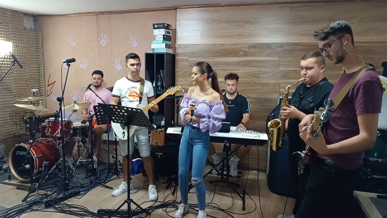 Zespół Wonders - W pewnej gminie (Cover)