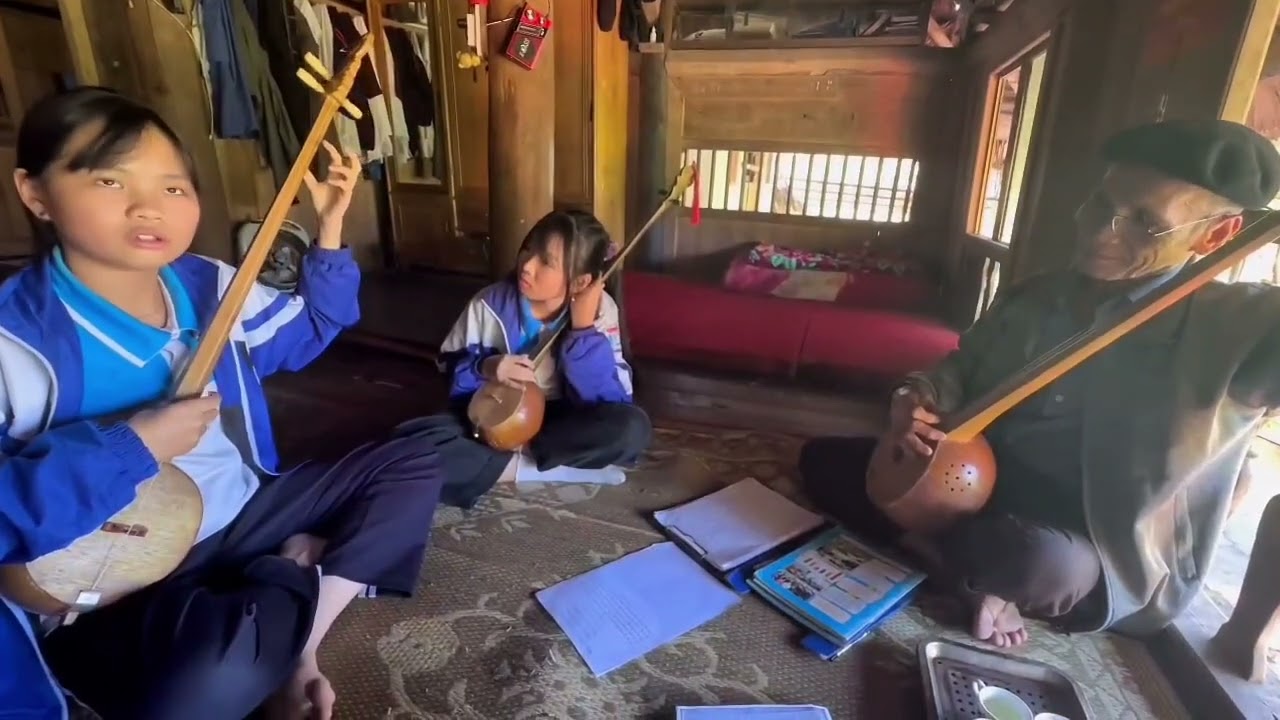 Hành trình học sinh THCS Phúc Lương tìm hiểu hát Then của người Tày tại xã Đức Lương, Thái Nguyên