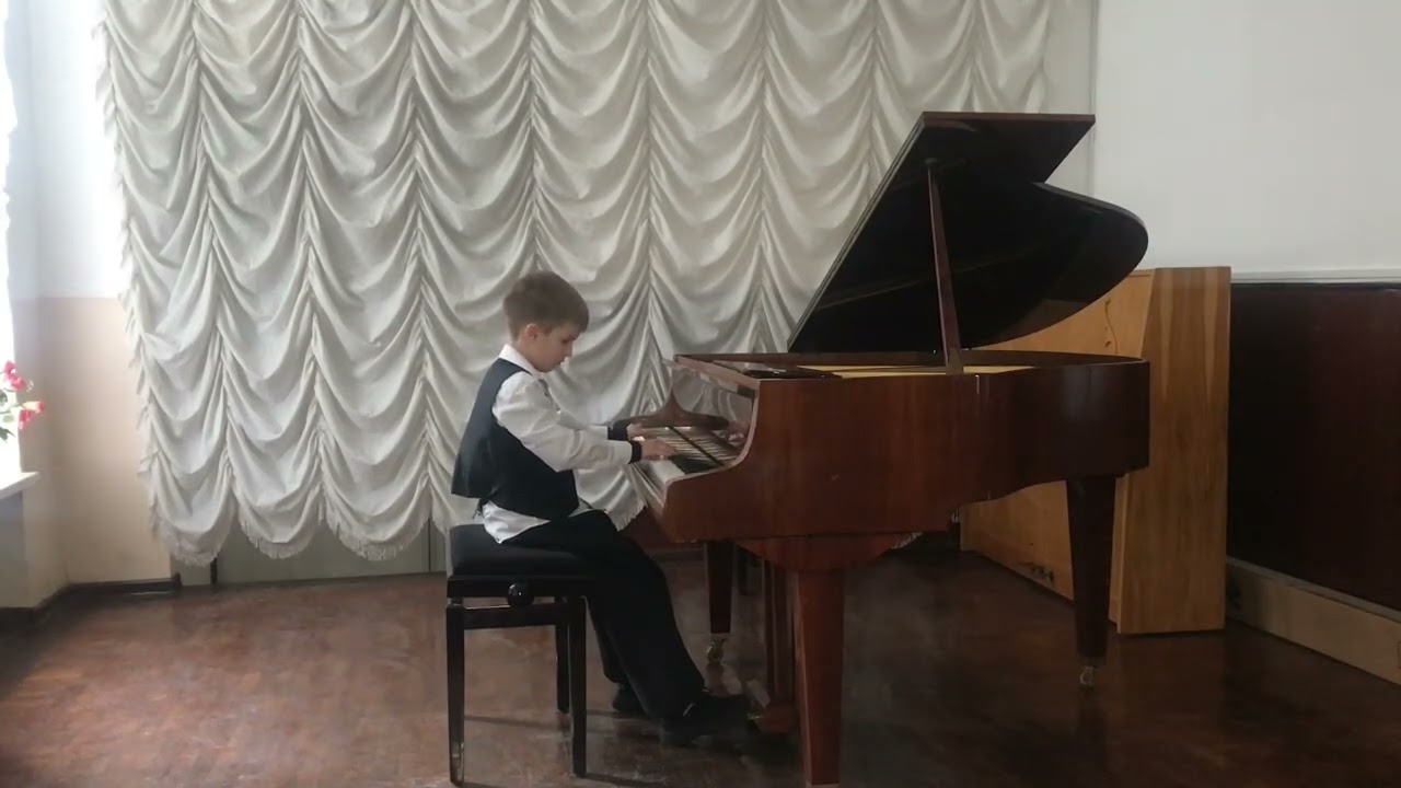 Мусат Радомир, 8 років. Юрген Мозер «Railroad boogie».