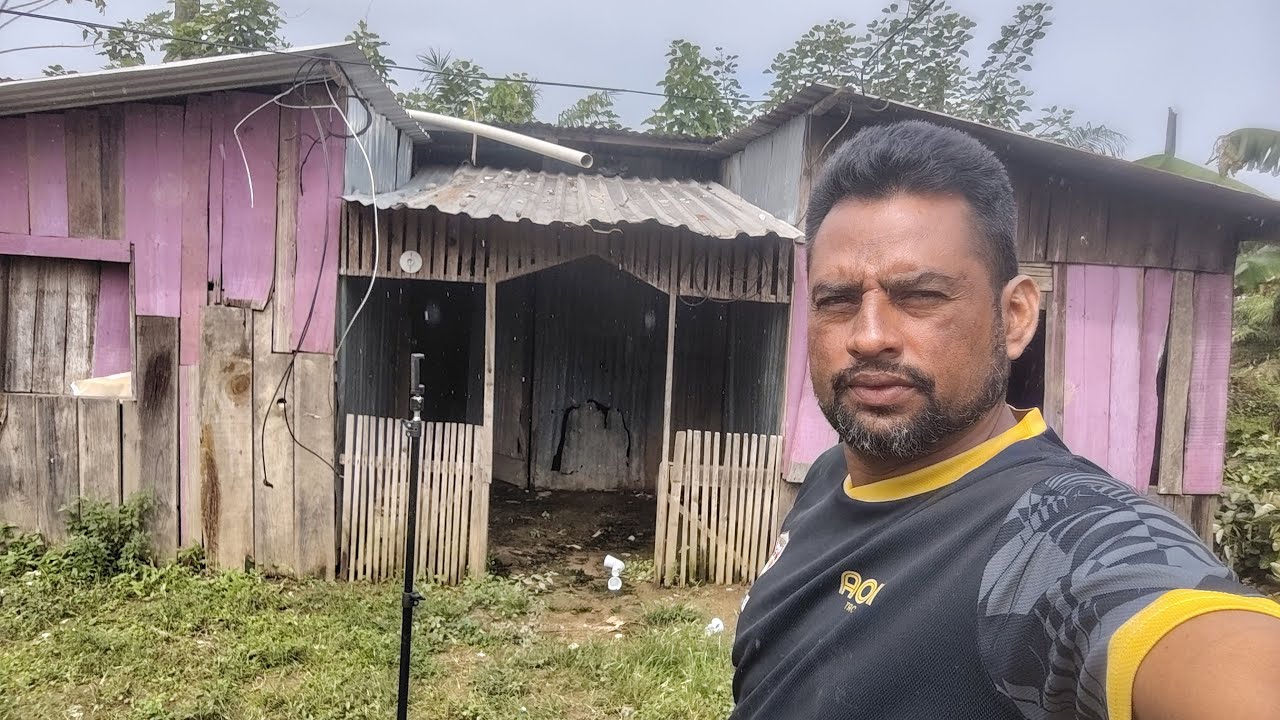 EL PATRÓN BAJANDO LA LUZ Y OMBLIGO