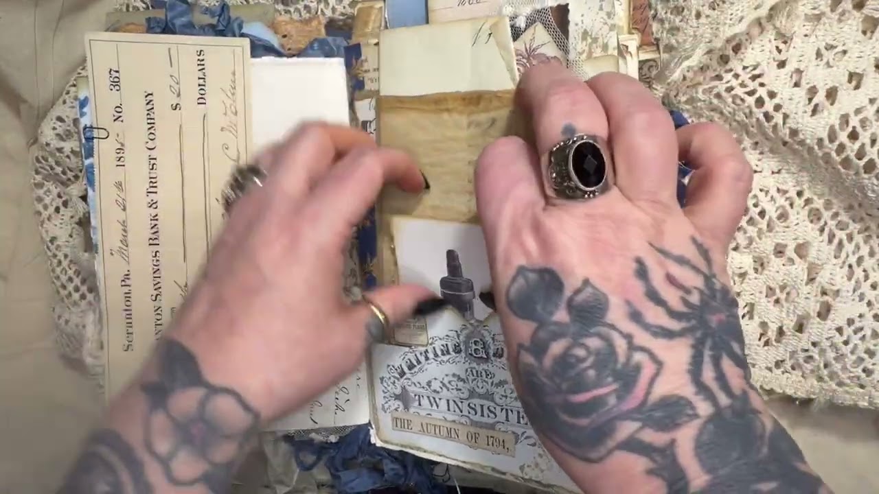 “The Novelist” Junk journal flip through 