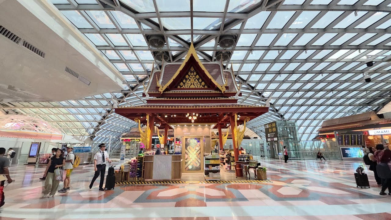 Bangkok airport Suvarnabhumi