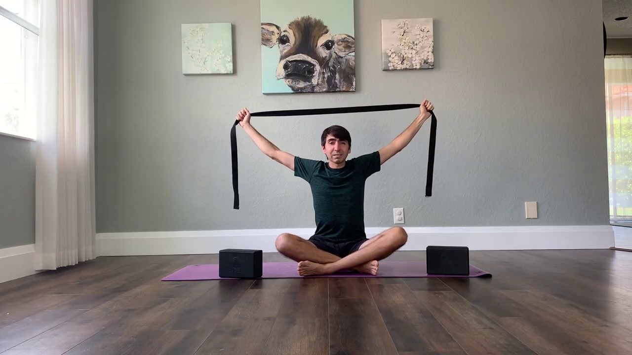 5 Morning Yoga Poses to start your day || Clever Yoga