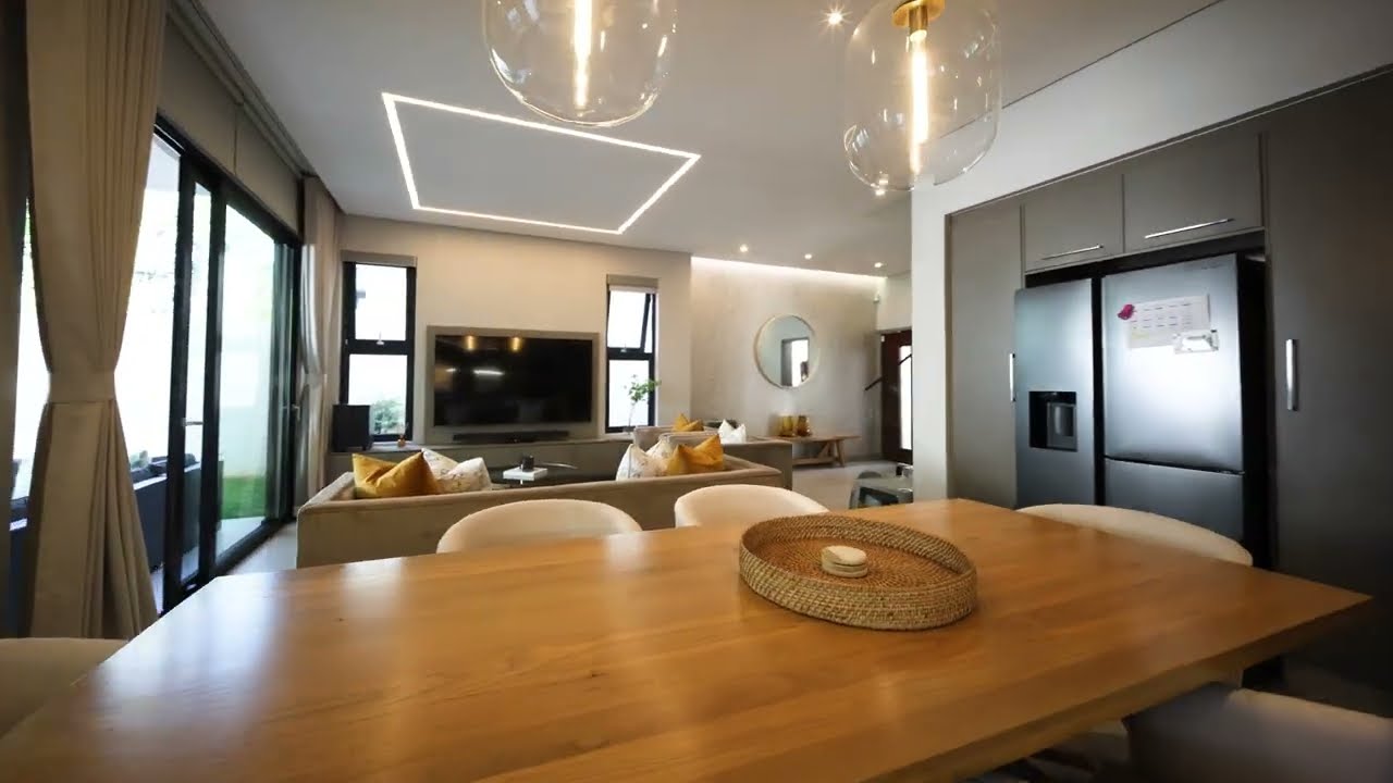 3 Bedroom Townhouse in Bryanston @ R4.5million