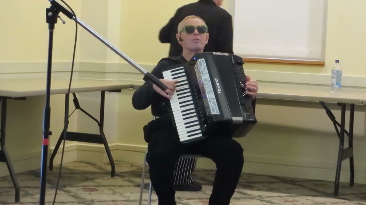 18. Аркадий Балановский