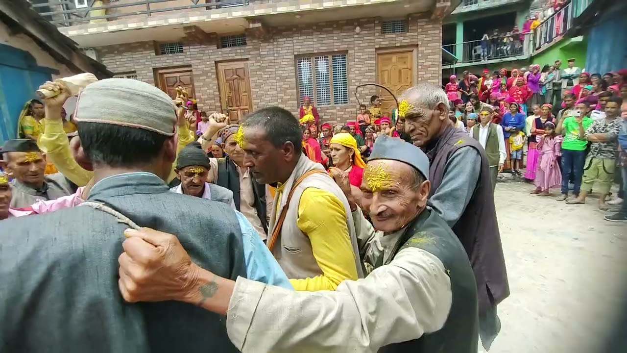 Bhoj in kyari village #mero jounpur #chardhaam #gangotri #yamunotri #kedarnath #badrinath🙏🙏🛕🛕