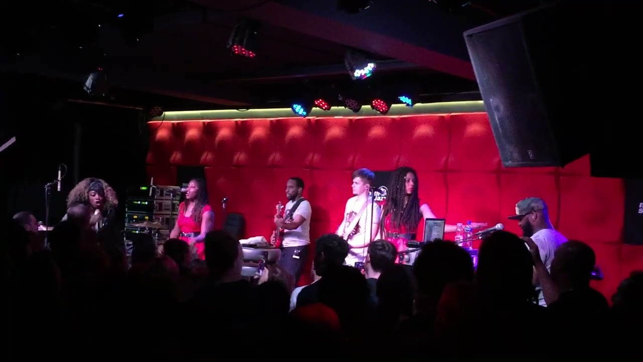 Leela James - Music (live at North Sea Jazz Club Amsterdam 2015)