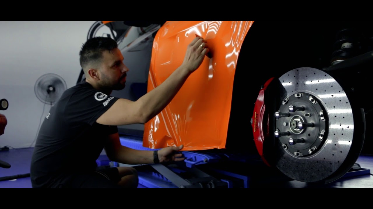 Making the unimaginable, Ferrari in orange! Wrapping with Allwrap!