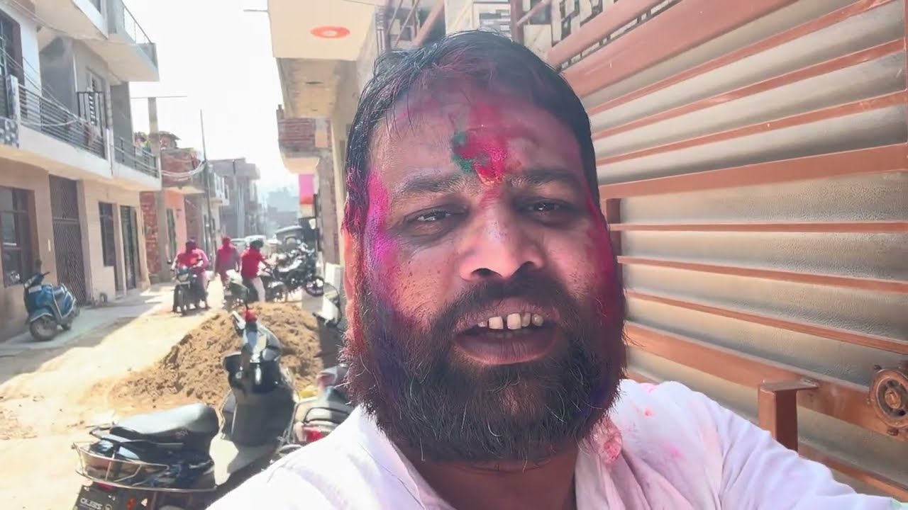 Sabhi ko Happy holi dosto 🙏🏻😇