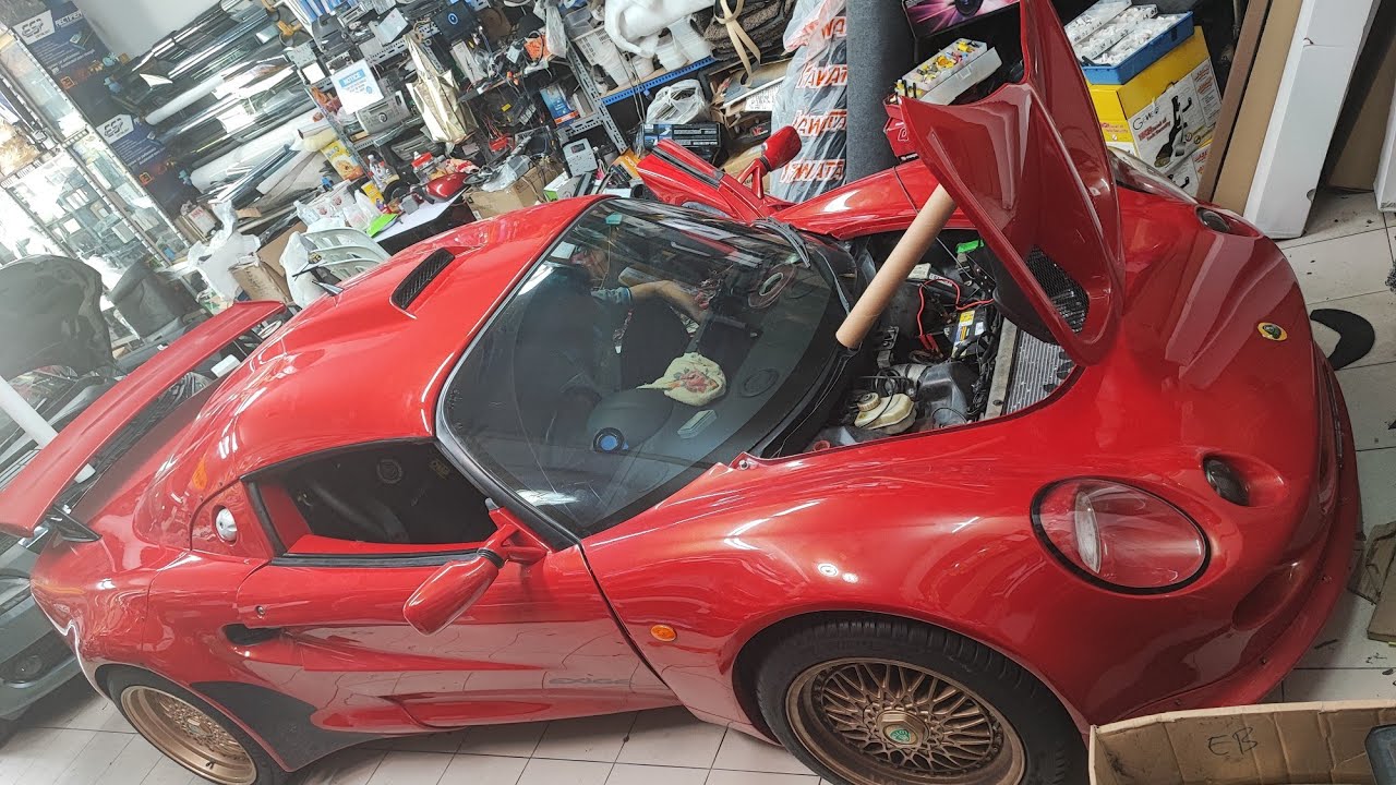 LOTUS EXIGE RACING CAR , AUDIO SYSTEM UPGRADE AND PASSIVE CROSSOVER TUNING .