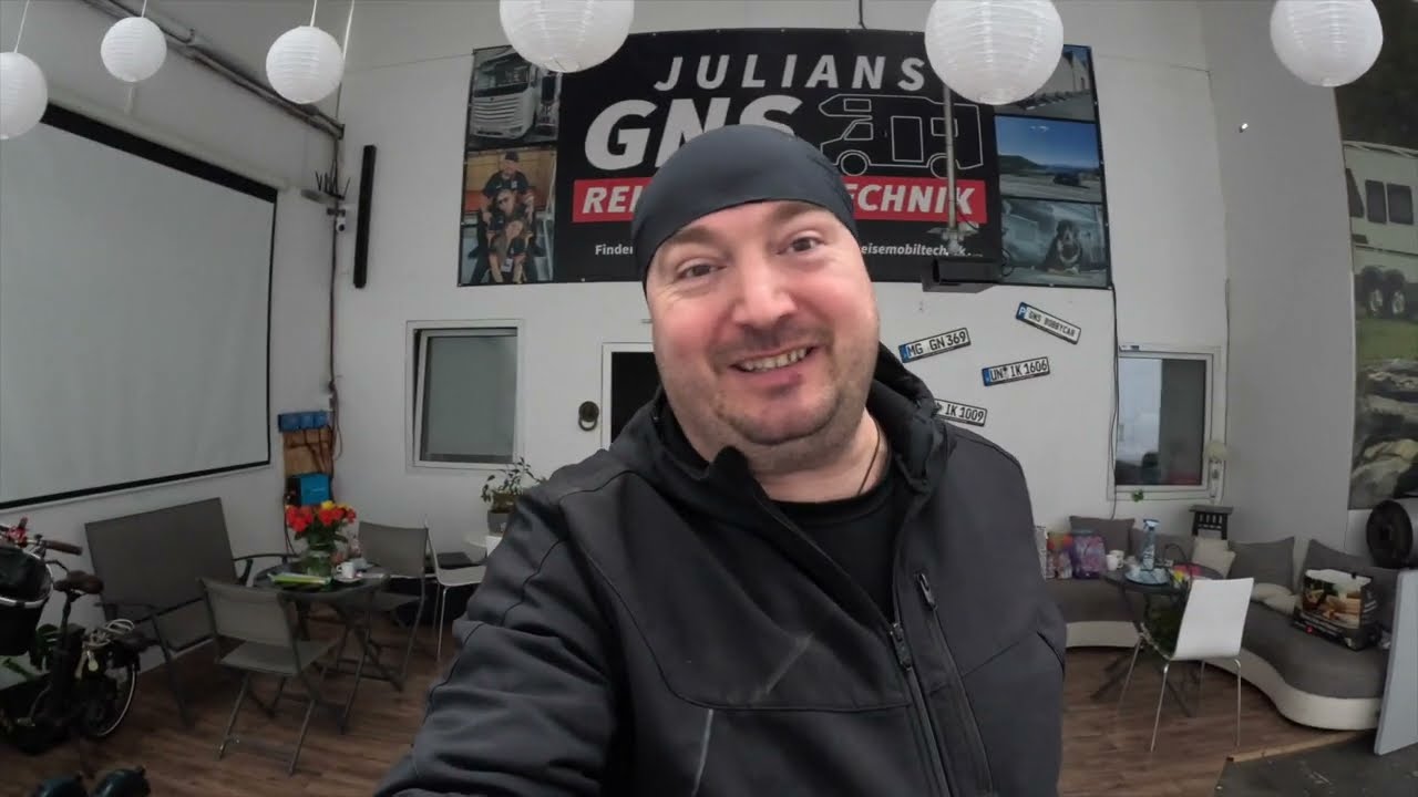Die neue BullTron 230Ah Lithium Batterie mit neuem Design und neue Größe - jetzt noch kompakter!