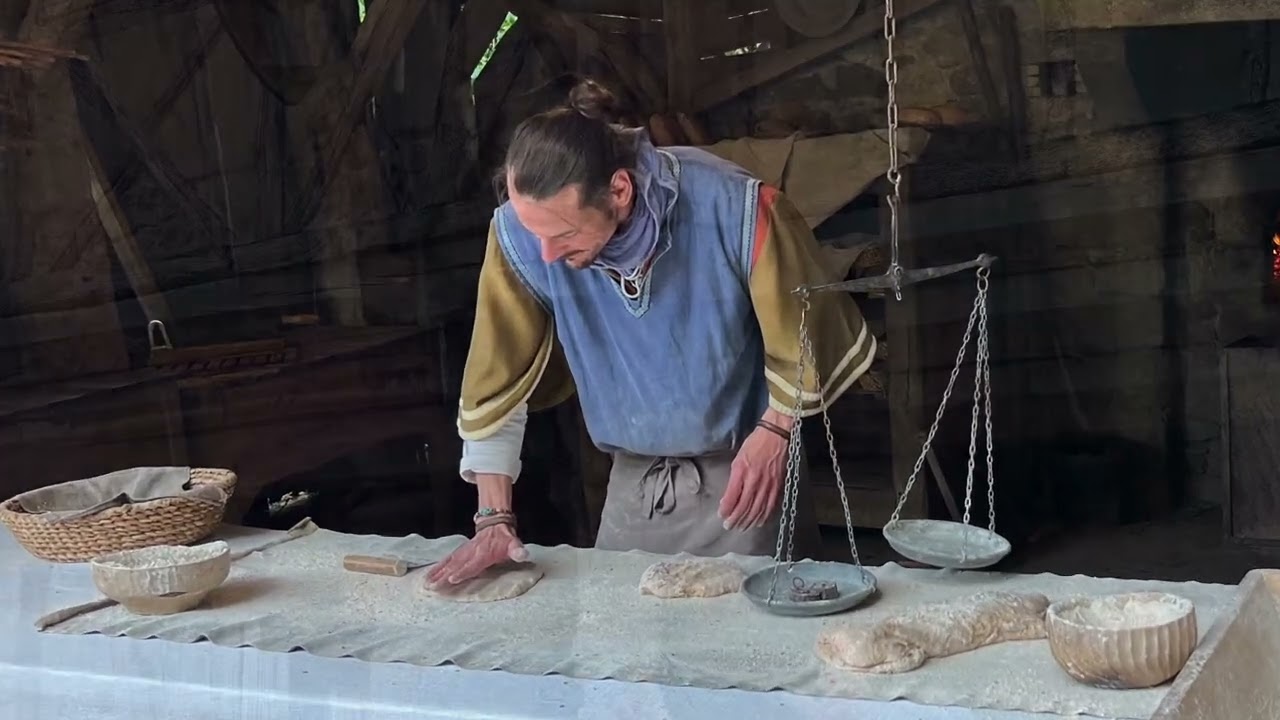 Les All&eacute;es