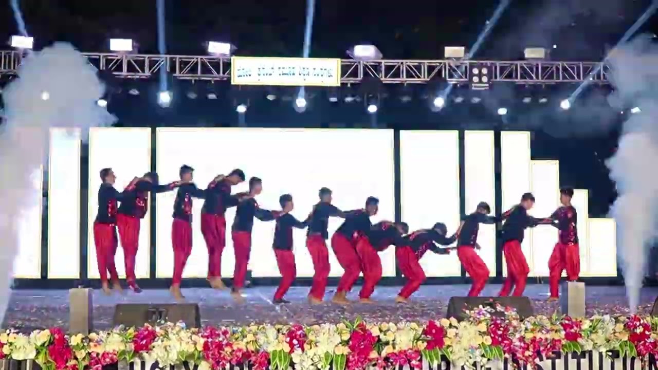 10th CBSE Boys Fire dance