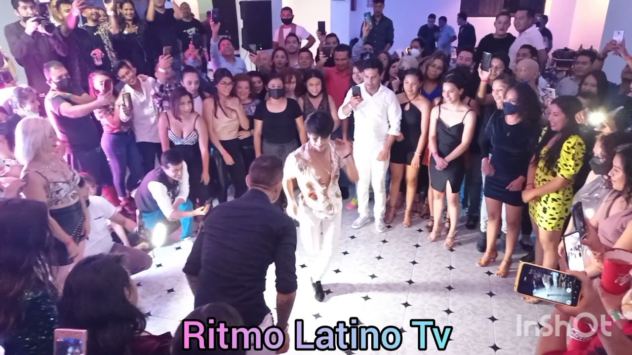 Fernando Sosa - Arma La Rueda En Ciudad De México Video 2
