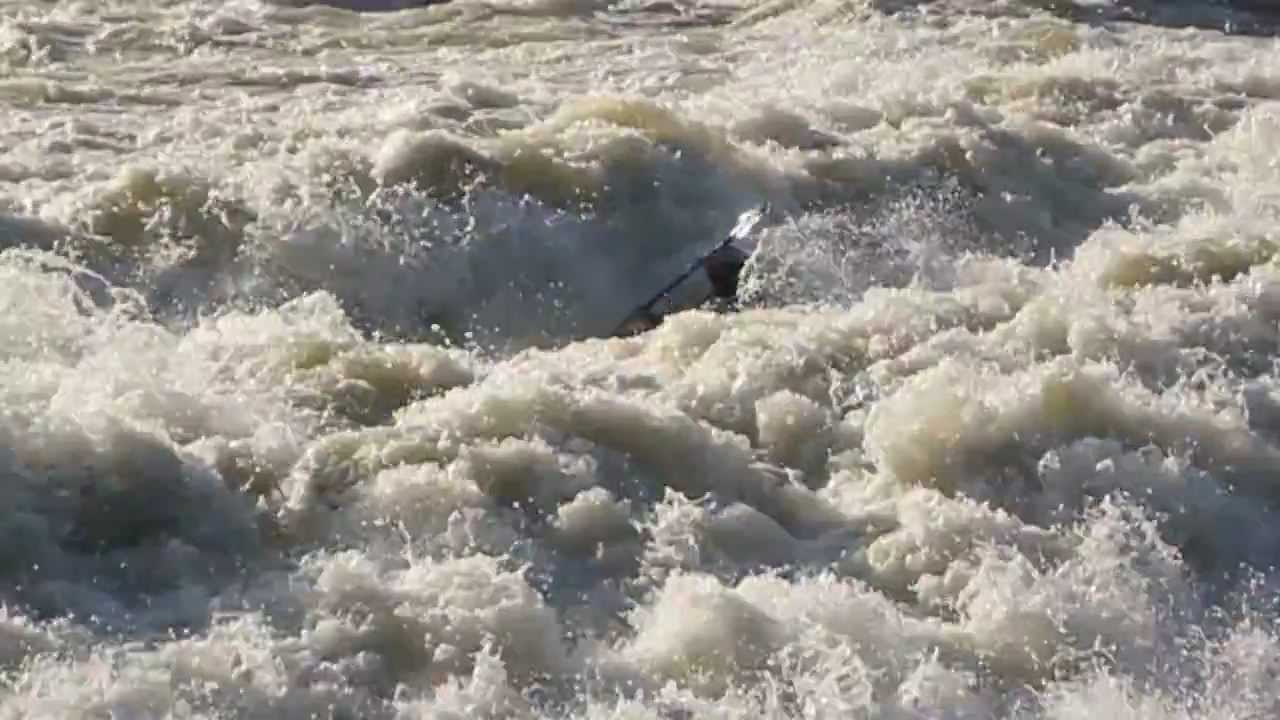 Casper van Kalmthout on the Doubs river