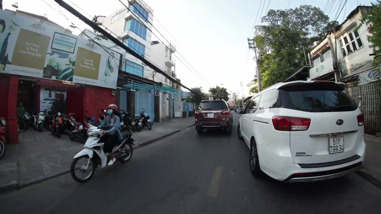 Nguy&ecirc;n Hồng, Nguyễn Văn Đậu , Saigon Street, ChaoVietNam