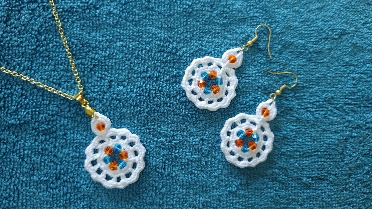 Beaded Harmony: Learn to Crochet Easy Earrings and Pendant! @HelensCrafts