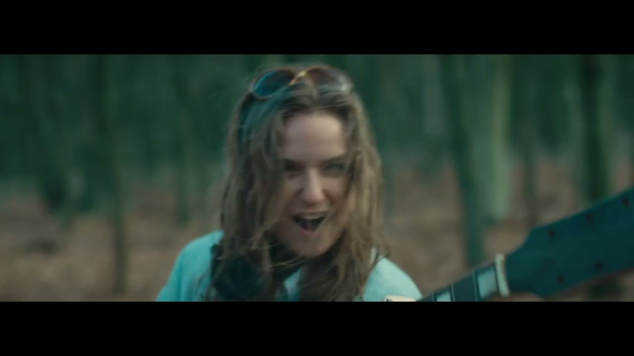 Rosa Spruit - Stront In Mijn Kop (Official Music Video)