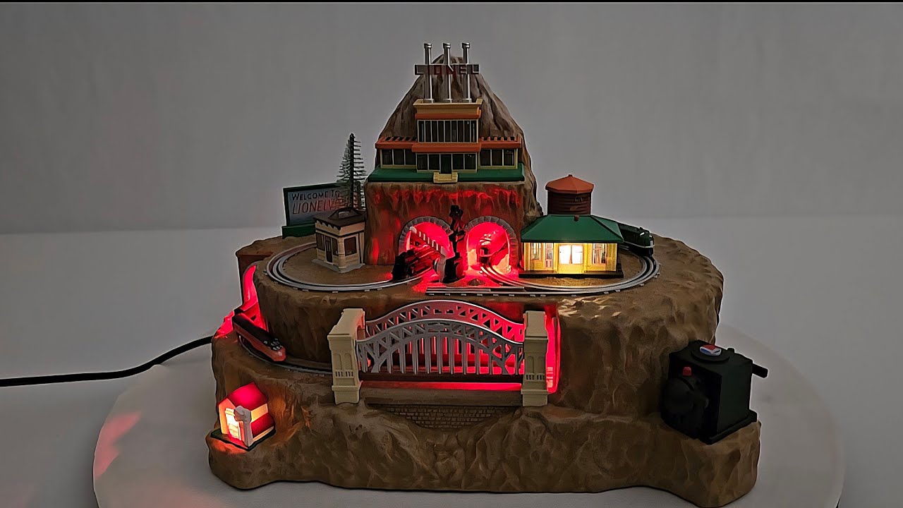 Lionelville Lionel Trains Table Decoration From Hallmark