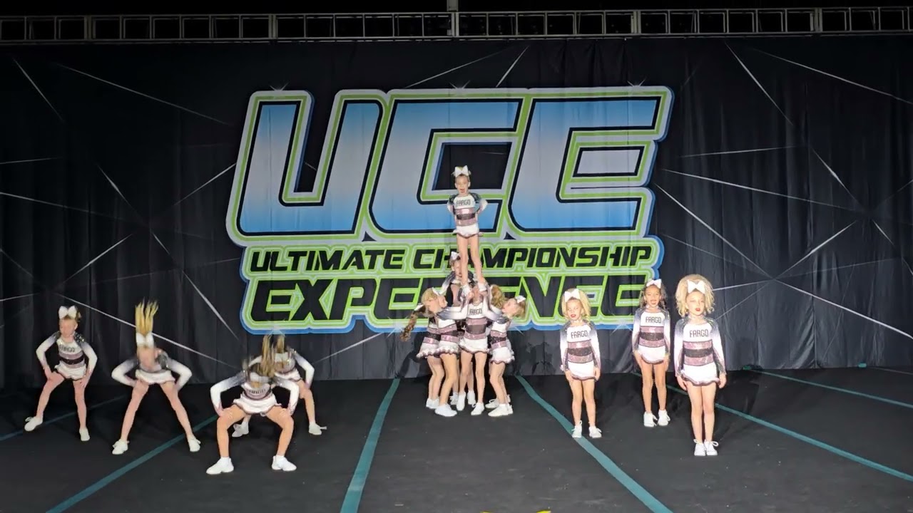 UCE - Mini Moons