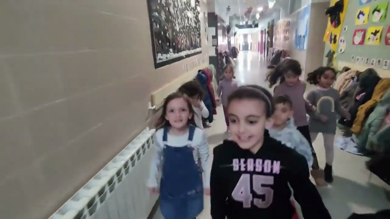 II FESTIVAL DE CINE HUERTAS MAYORES. ALUMNADO DE 5 AÑOS. PODER DECIR ADIOS ES CRECER.