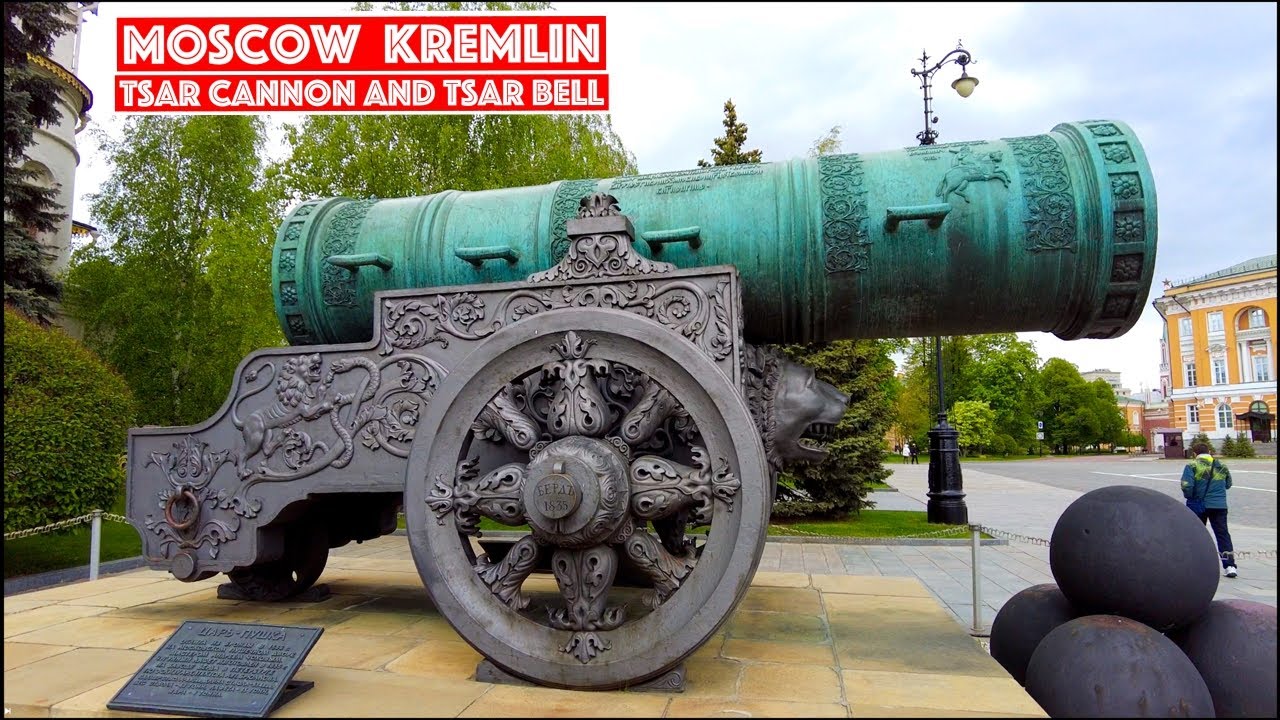 Moscow, Kremlin, Tsar Cannon and Tsar Bell