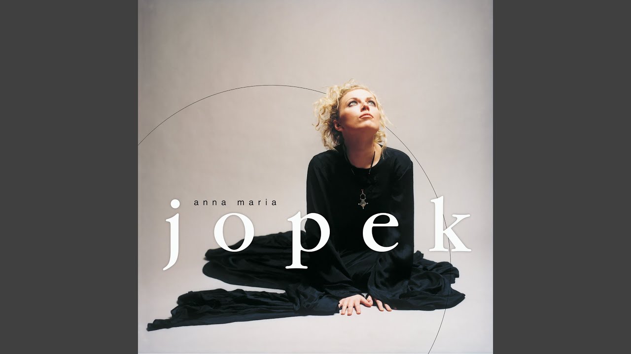 Księżyć Jest Niemym Posłańcem